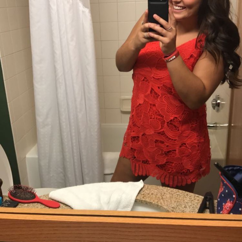 Dress - Picture 3 of 3